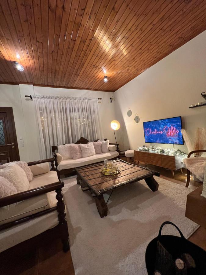 Апартаменти House In The Woods Кардиця Екстер'єр фото
